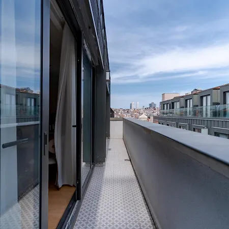Two-bedroom Family In Managed - Location With Elevator - Parking & Secure Access Apartment 4*